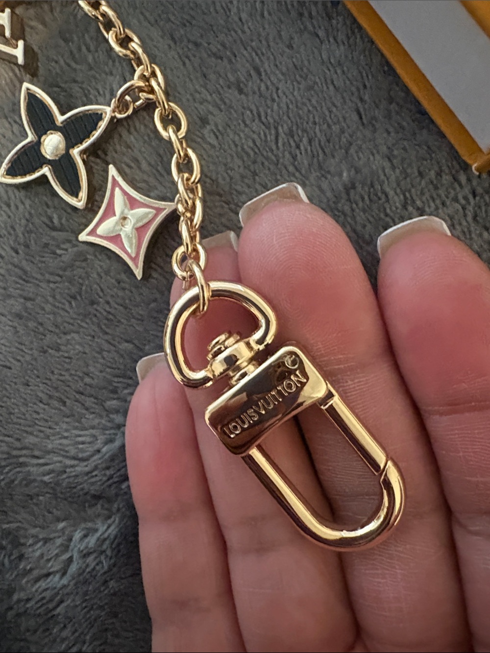 Charm bracelet for your purses - Picture 2 of 3